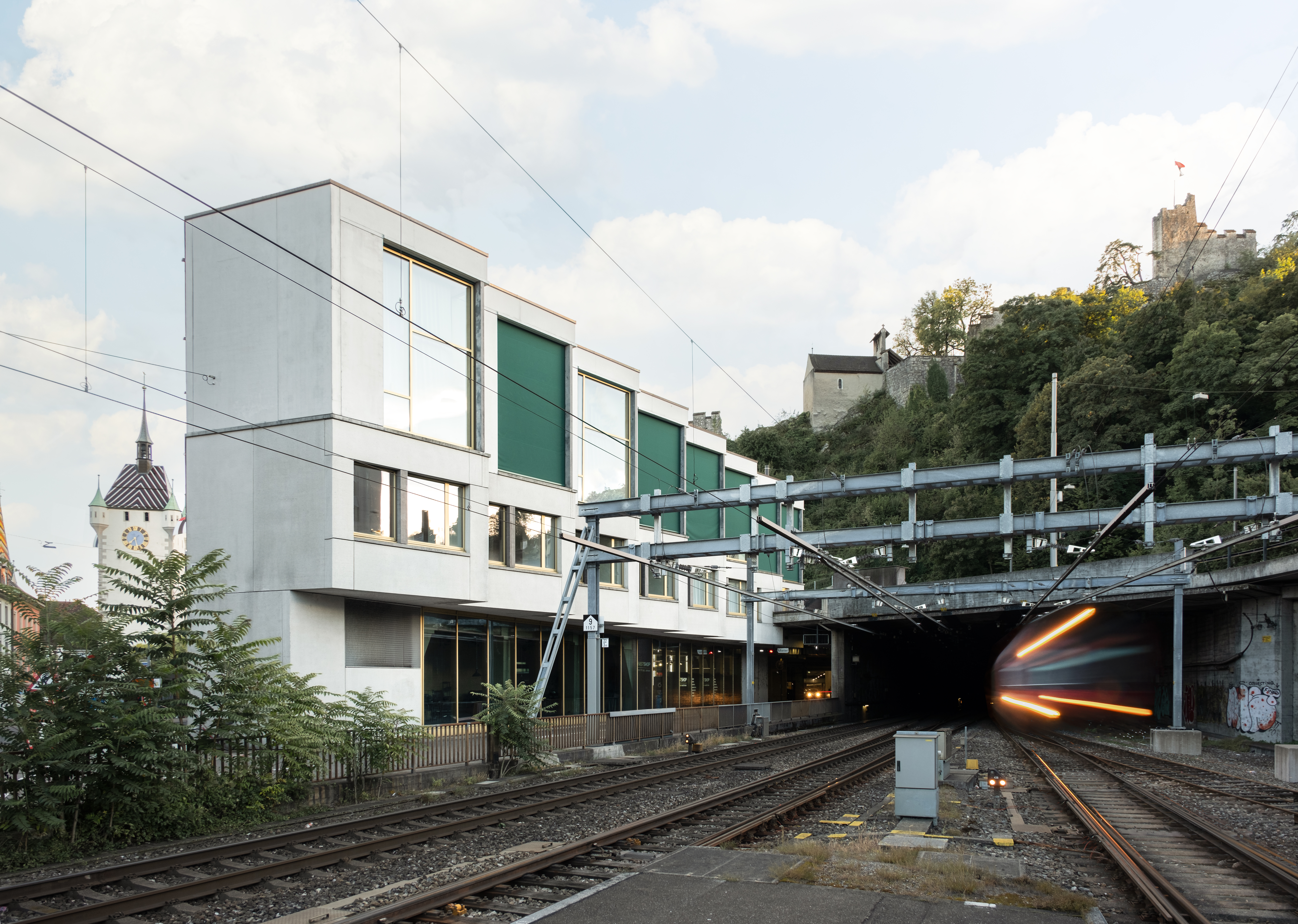Schlossberg Baden, Bahnhof Baden, Architekturfotografie, Baden